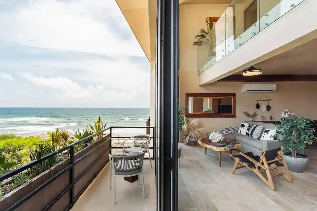 Lägenhet Luxury Beachfront Penthouse With Private Pool Tulum Mexiko