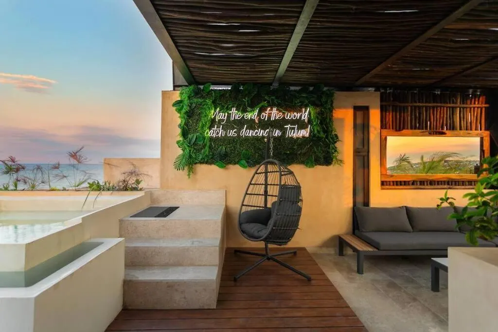 Lägenhet Luxury Beachfront Penthouse With Private Pool Tulum Mexiko