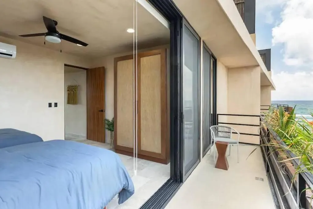 Lägenhet Luxury Beachfront Penthouse With Private Pool Tulum